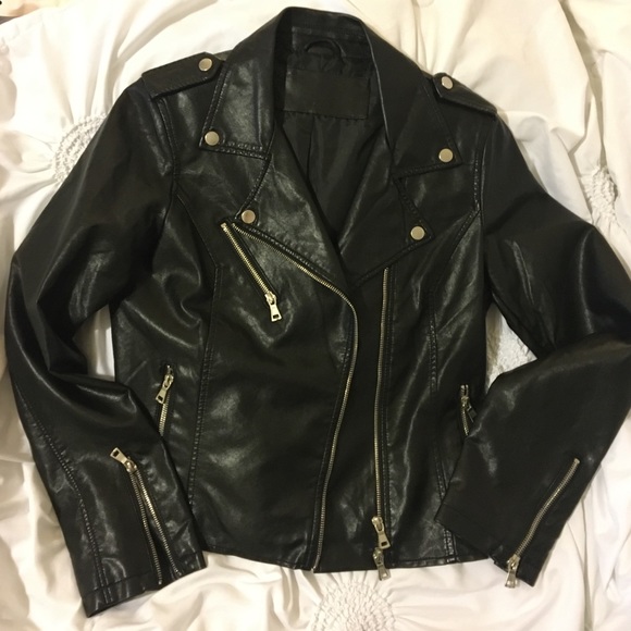 Modcloth Faux leather moto motorcycle jacket - Picture 2 of 4